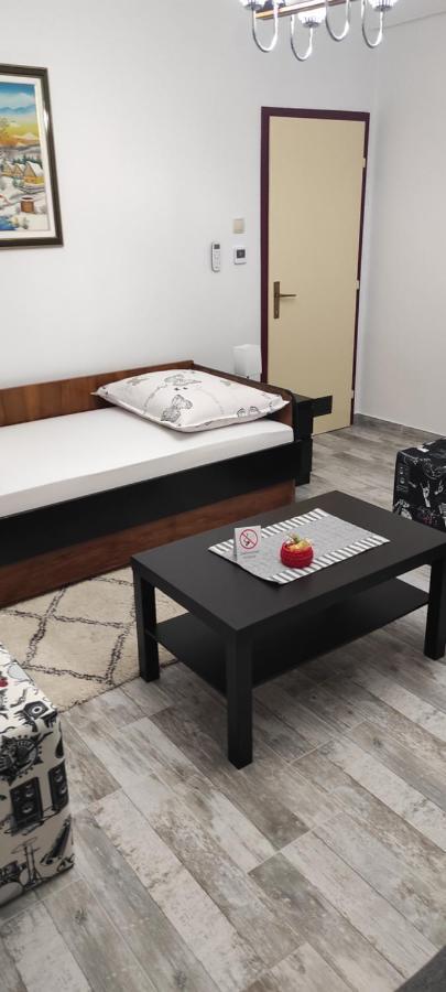 Tp Apartman 1 Križevci Esterno foto