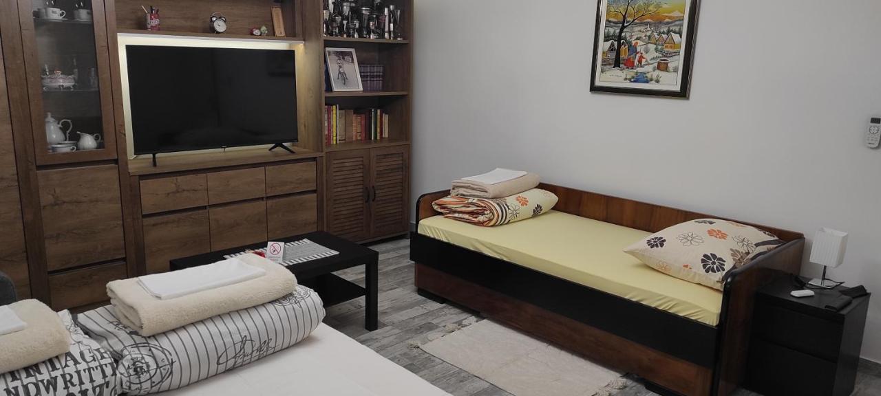 Tp Apartman 1 Križevci Esterno foto